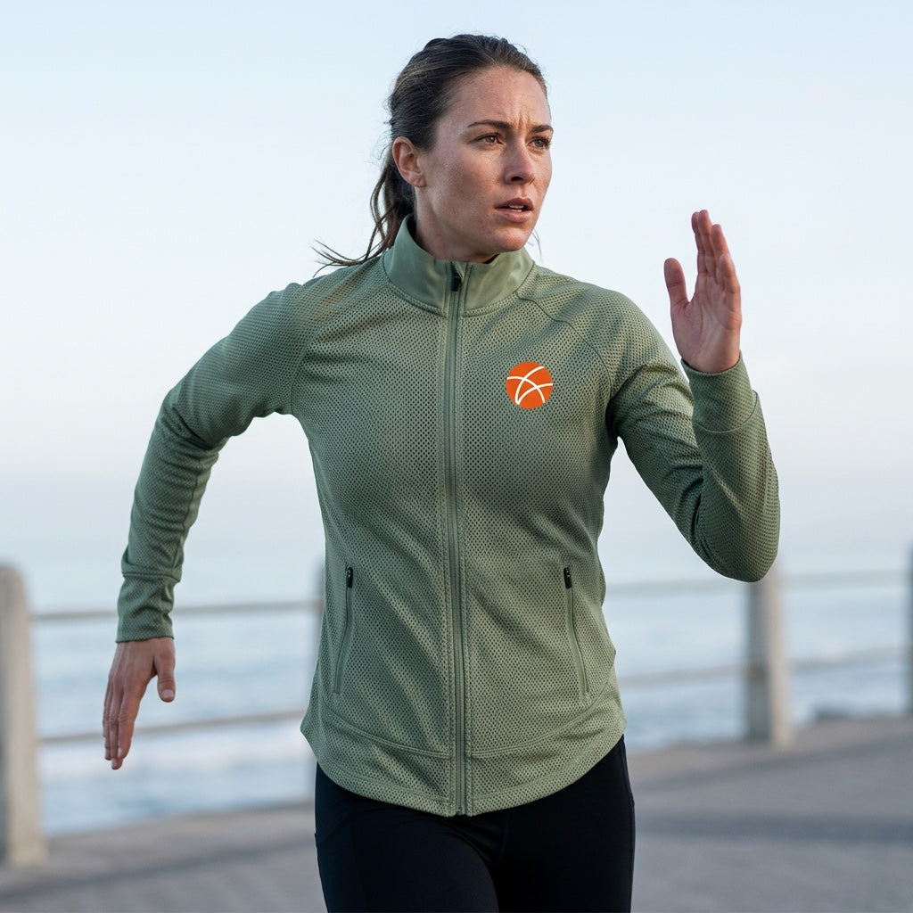 core-breathable-jacket-102067-01-lifestyle-sage.jpg